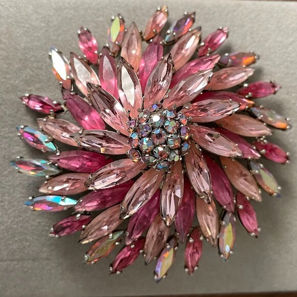 Sherman Rare Signed Austrian Marquise Cut Crystal Doomed Starburst Brooch Pink - Picture 2 of 9